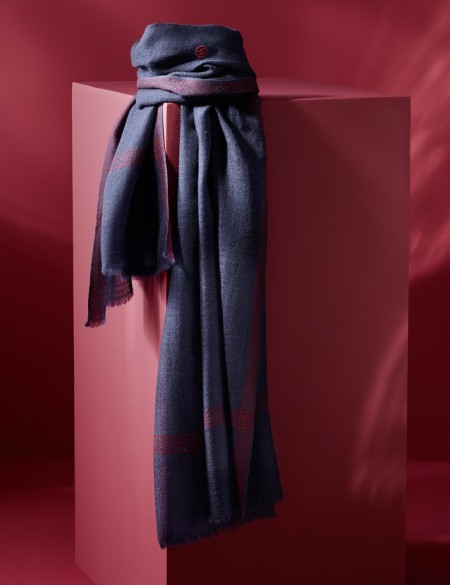 Écharpe homme chic bleu marine rouge, laine douce