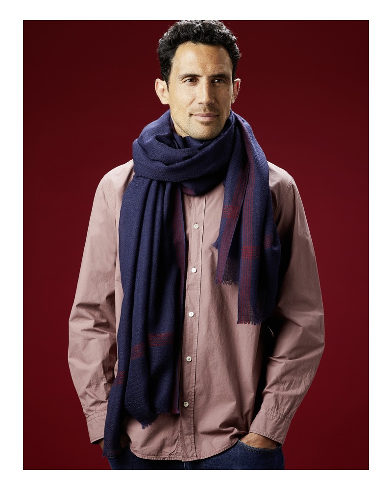 Écharpe homme chic bleu marine rouge, laine douce